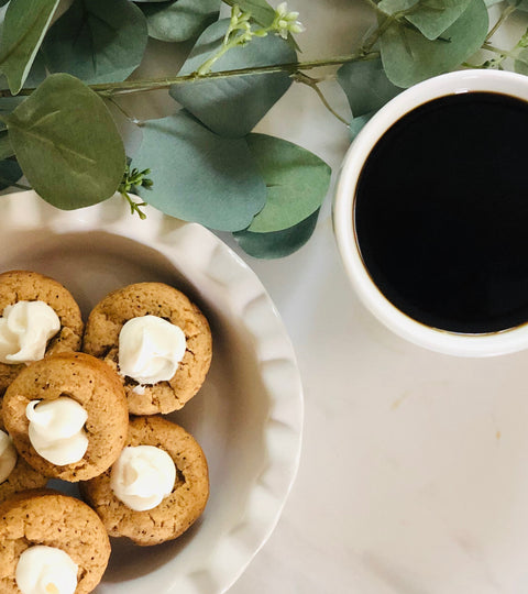 Barnie’s Mini Gingerbread Cookie Coffee Cups